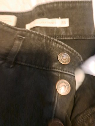 Pantalón Levi's Super Skinny Negro Talla 25