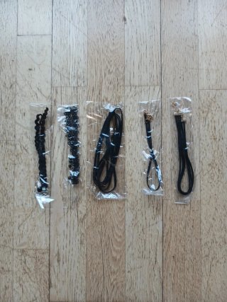 Set de 5 gargantillas negras o unidad
