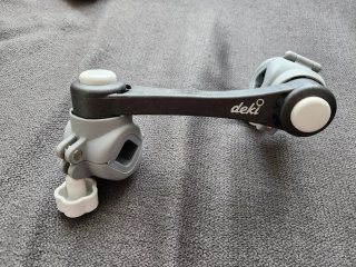 Soporte para Paraguas de Carrito Deki