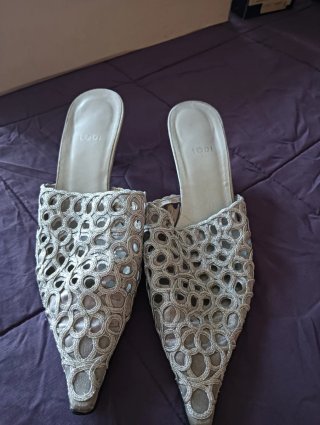 Zapatos de tacón Lodi dorados