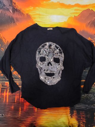 Suéter con Calavera de Lentejuelas que se mueven