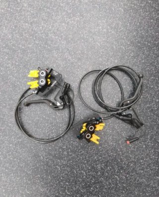 Juego Frenos *NUEVO* Magura MT5N-E 4 Pistones