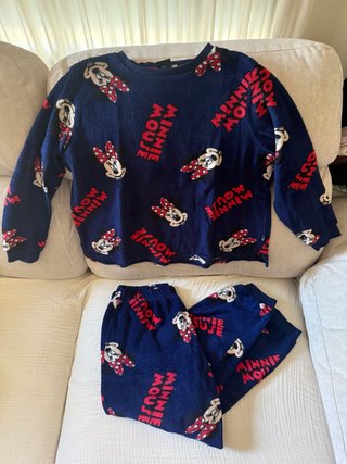 Pijama Disney Minnie Mouse terciopelo