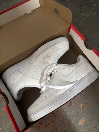 Zapatillas Nike Blancas, urge vender