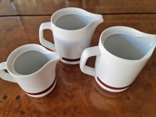 Jarritas de Porcelana Santa Clara