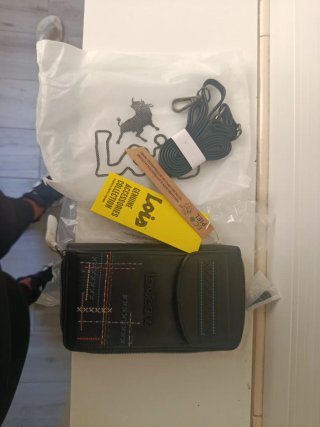 Monedero y Funda Móvil Lois Negro