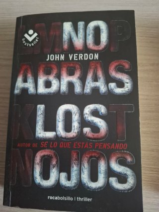 Lote de libros de bolsillo, tapa blanda