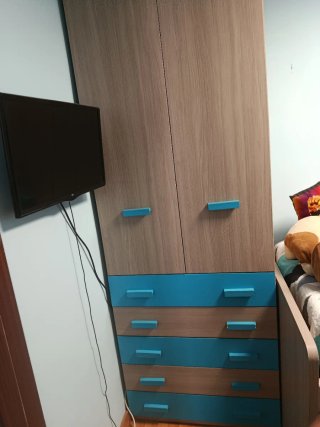Chollo Armario de madera con cajones