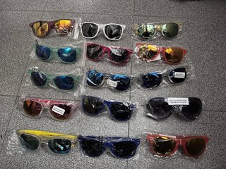 Lote de 90 Gafas de Sol ideal para fiesta o boda