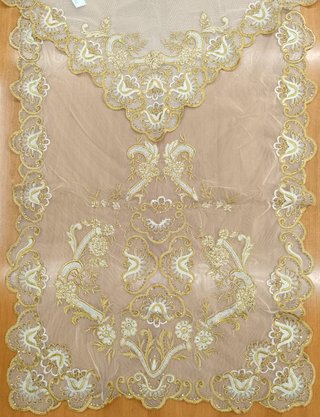 Manteleta Fallera Bordada Marfil y Oro 89cm