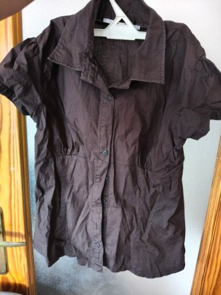 Camiseta Marrón Bershka Talla L