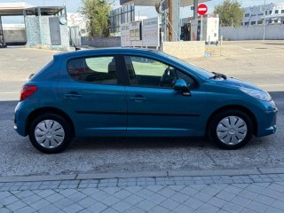 Peugeot 207 2006