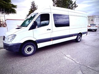 Mercedes-Benz Sprinter 2011