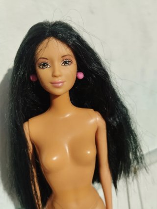 Barbie bambola anni '90 Mattel morena