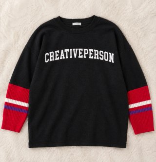 Camiseta Negra con Mangas de Color