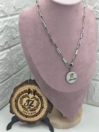 Collar con Medalla Los Gremlins