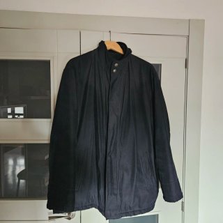 Chaquetón de algodón negro