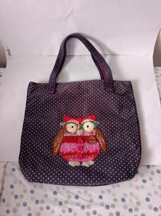 Bolso de tela con diseño de búho y topos