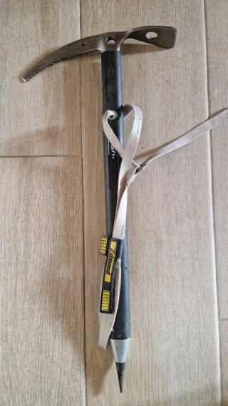 Piolet Charlet Moser