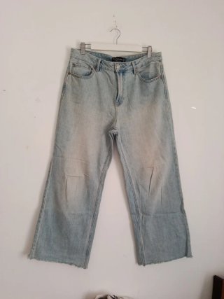 Pantalón Ancho Stradivarius Talla 42