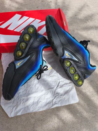 Zapatillas Nike Air Max DN SE color edición especi