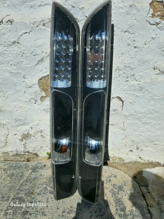 Pilotos traseros Ford Focus
