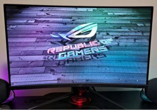 ASUS ROG Strix XG32VC 32” Curvo 2K 170Hz Gaming