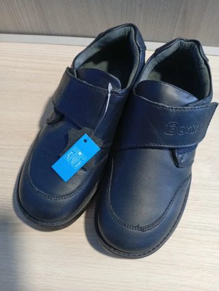 Zapatos Escolares Azul Marino Boninos. Talla 33