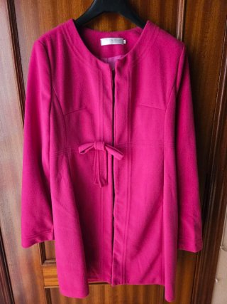 Abrigo Rosa Fucsia (Equivale a una S)