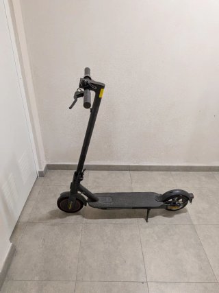 Xiaomi Mi Electric Scooter Pro 2