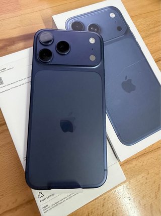 iPhone 17 Pro Max Blu