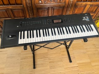 Sintetizador Korg X3 61 Teclas