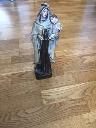 Figura de Virgen antigua