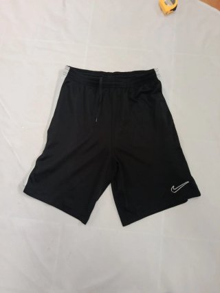 Pantalón corto Nike negro talla S