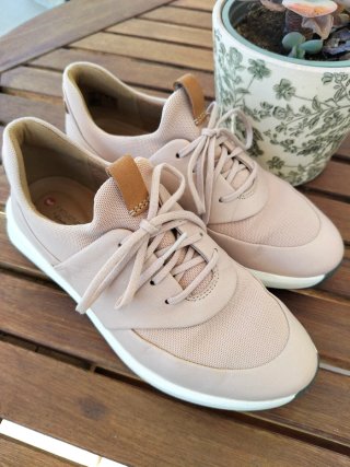 Zapatillas Clarks Beige