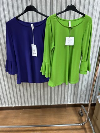 2 Camisetas con Volantes Deva