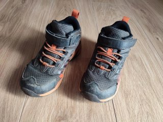 Zapatillas Merrell talla 32