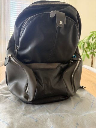 Mochila Piquadro de Piel Negra