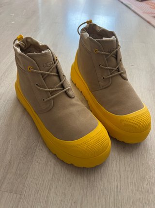 Botas UGG Beige y Amarillas APRE-SKI