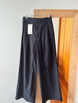 Pantalón de traje ancho