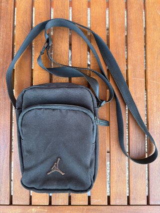 Riñonera Nike Jordan Negra