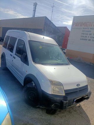 Ford E-Tourneo Courier 2006