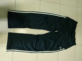 Pantalón de chándal Adidas negro