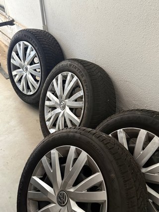 4 Ruedas de Invierno Dunlop 205/55 R16