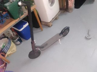 Patinete eléctrico Xiaomi funciona perfectamente.
