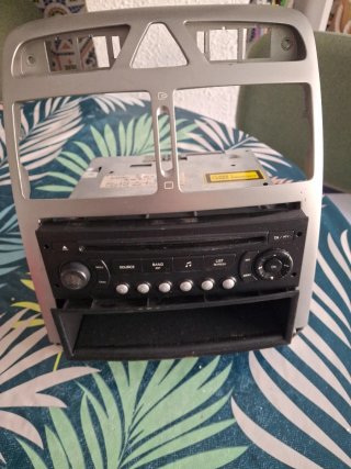 Radio para Peugeot 307