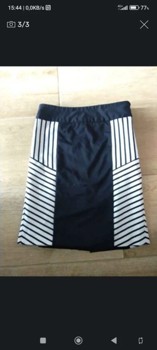 Falda Zara negra y blanca