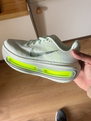 Zapatillas Nike Vomero Premium Talla 39