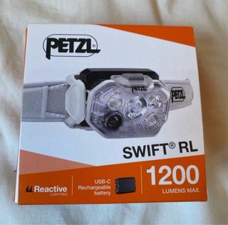Linterna Frontal Petzl Swift RL 1200 Lumenes NUEVA