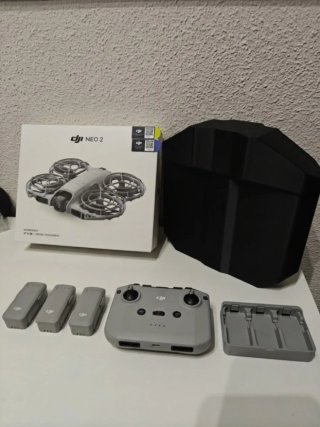 DJI Neo 2 Fly More Combo